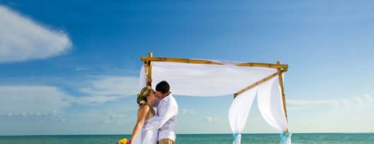 Organiser son mariage sur la plage