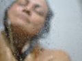 4 bienfaits de la douche et du bain à connaître absolument